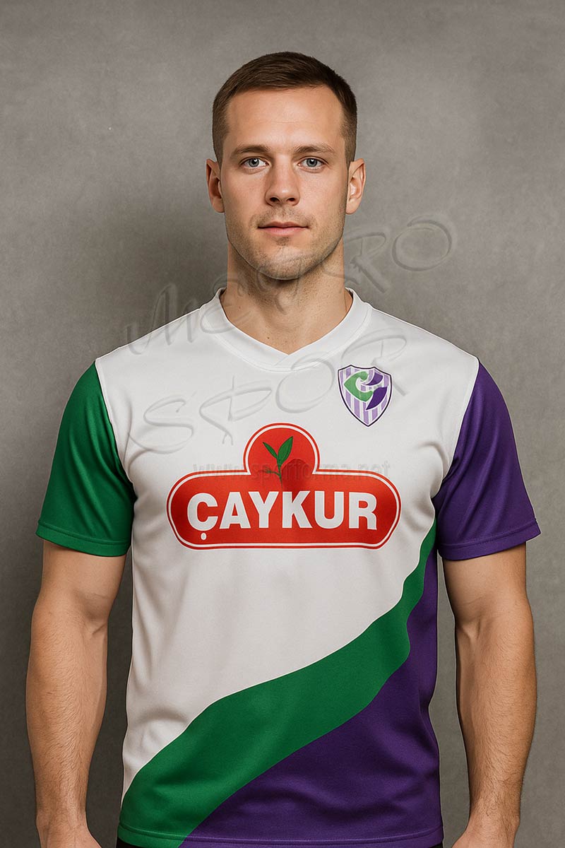 fm 801 modeli beyaz, mor ve yeşil futbol forması